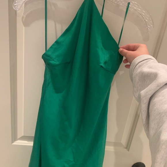 Green Backless XS Dress - Picture 2 of 3